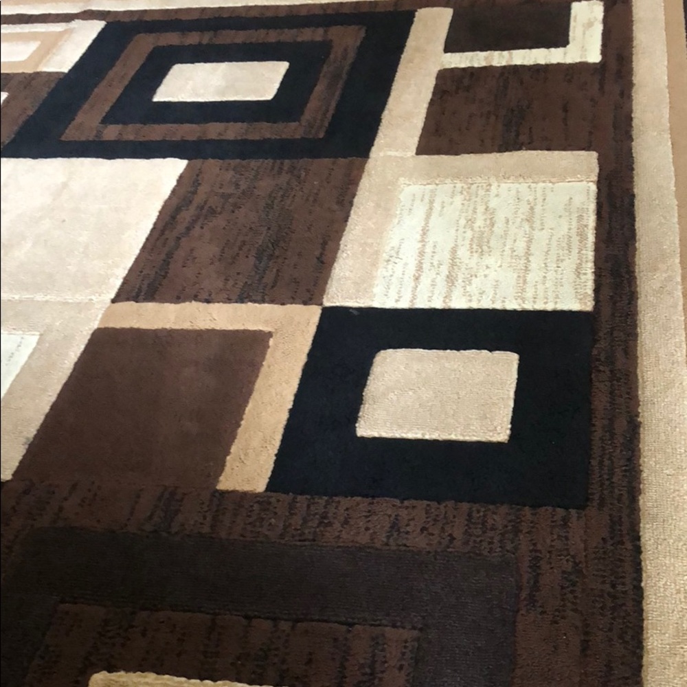 Meet your Posher, Luis